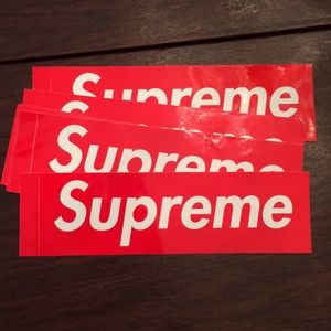 Supreme box logo